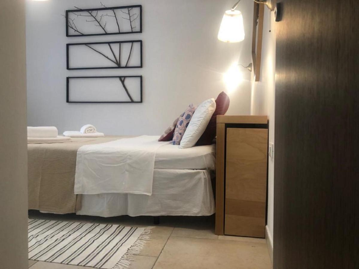 Odegos Mono & Trilo Bed & Breakfast Torre dell'Orso Bagian luar foto