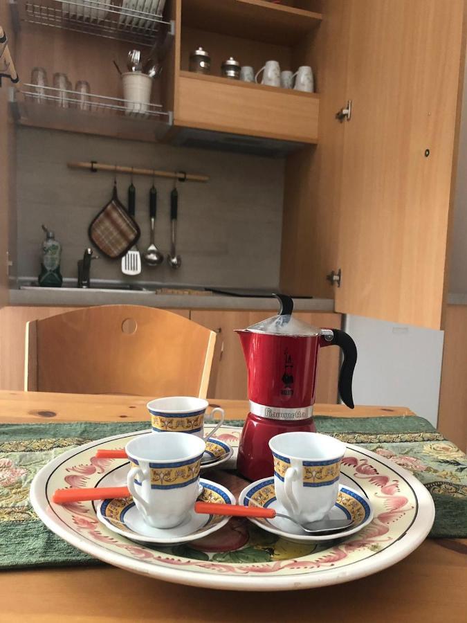 Odegos Mono & Trilo Bed & Breakfast Torre dell'Orso Bagian luar foto